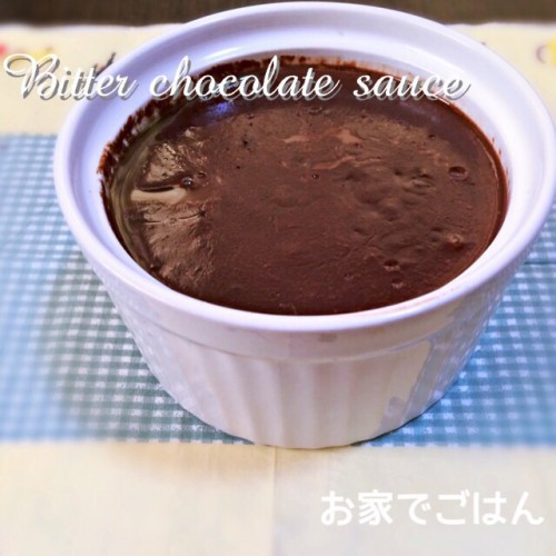 Bitter chocolate sauce